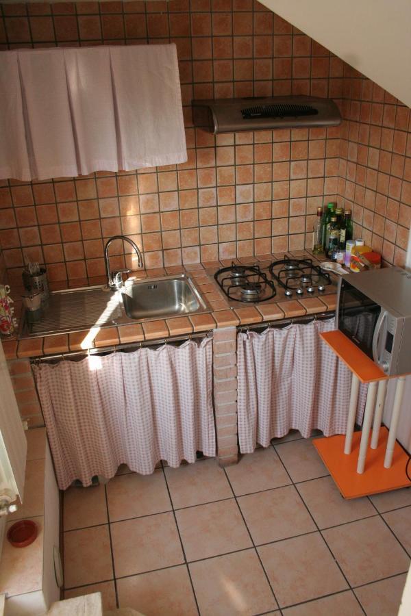 Mini Appartamento "Il Nido Del Picchio" Ascoli Piceno Ngoại thất bức ảnh
